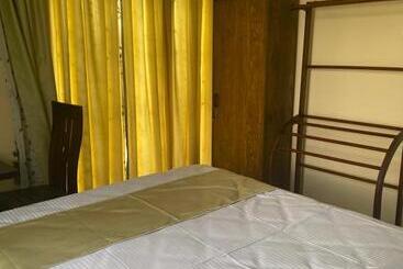 펜션 Royal Residence Malabe