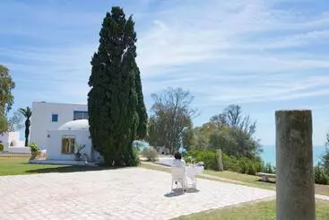 ベッドアンドブレックファースト Lella Zohra, Studio Avec Piscine à Sidi Bou Said