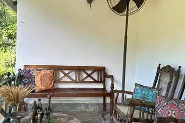 Lomakeskus Jansen’s Bungalow Sinharaja Rainforest Retreat