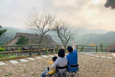 La Montana De Luong Son