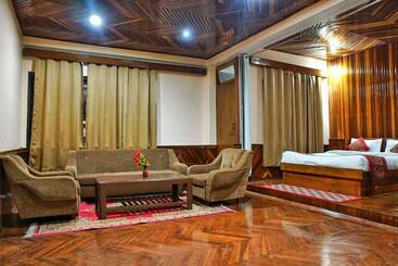 Hotell The Oak Ridge Retreat By Baizus