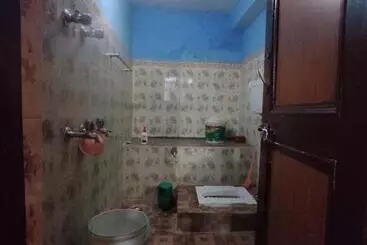 Bed and Breakfast Satkar Homestay & Camping Service