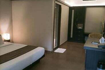 Broad Bean Resort & Ayurvedic Spa Chithirapuram