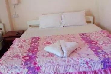 Pensionat Sainamhoun Guesthouse