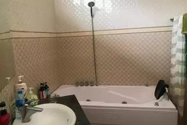 Quỳnh Hương Hotel Phú Thọ