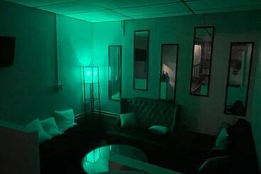 Luxury Suites Boutique Hotel And Lounge