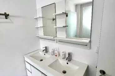 ペンション Oeiras Beach Suites 6 With Private Bathroom And Terrace