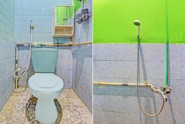 Hotel Oyo 93209 Guest House Cemara 3