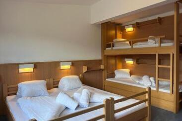 住宿加早餐  Twenty Seven City