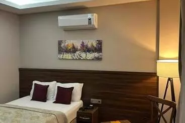 هتل Grand Delux