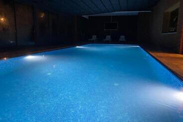 Green Roof Hotel & Spa