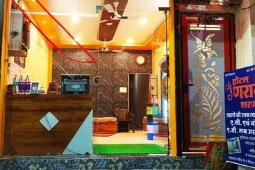 هتل Ganraj Shranam