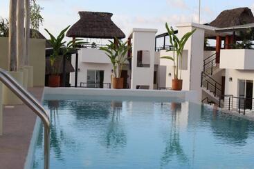 アパートホテル Maramara More To Live