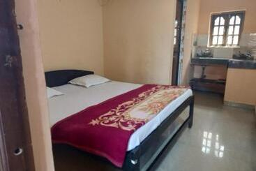 Majatalo Vailankanni House By Mandeep