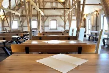 Retkeilymaja Landgasthaus Zur Linde