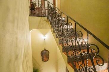 فندق Boutique La Casona Del Rey