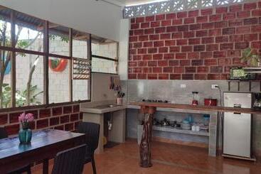 膳宿费 Casa Bambú