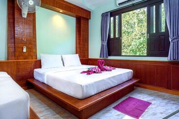 בית מלון כפרי Klongnin Nature Hill