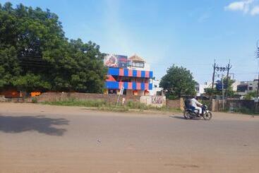 Hotel Oyo Galaxy Lodge