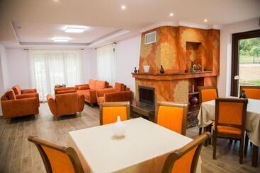 بنسيون Poiana Transilvaniei