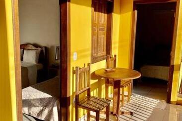 پانسیون Suites Lua