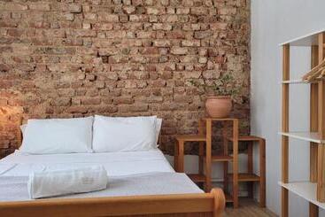 Chez Zany Boutique Hostel   Santa Teresa