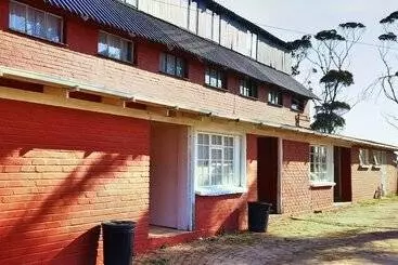 Retkeilymaja Moonsong Accommodation & Camping