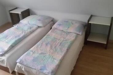 Pensionat F 106 Vendégház