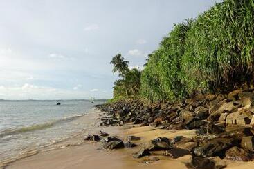 Pensione Private Beach House In Mirissa