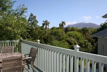 Pension Constantia Cottage  Warblers Nest