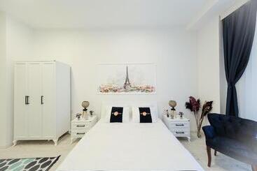 אתר נופש The Sunshine Otel