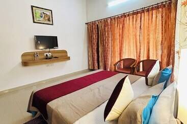 Hotel Seven Cozy Stay