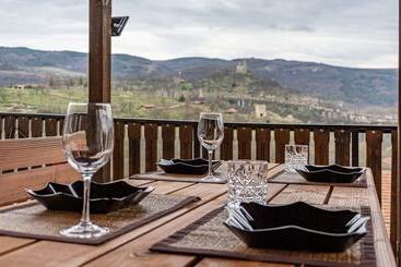 ペンション Guest House Viki