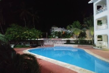 Pensão Grand Blue Garden Los Corales Beach