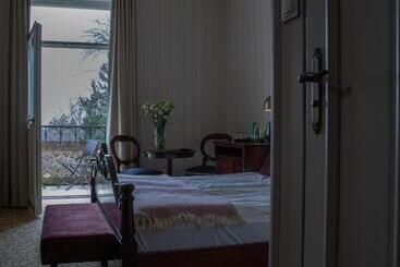 호텔 Dębowy Biowellness & Spa Góry Sowie