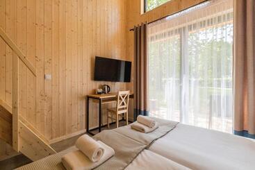 فندق Jabłoń Lake Resort