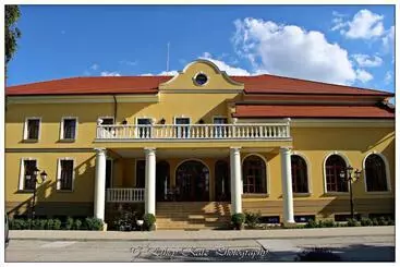 Hotel Plauter Kúria