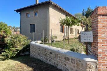 민박 La Fée Capucine   Chambres Et Table D Hôtes   Espace Bien être Et Massages