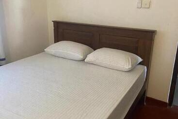 بنسيون Sandcastle Villa