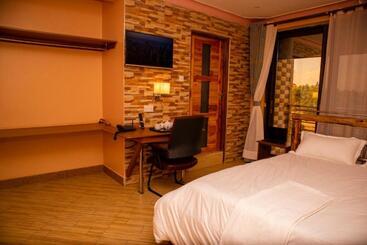 Amicus Hotel Kampala