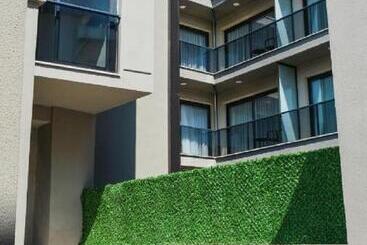 Hotell Myway Deluxe Alsancak