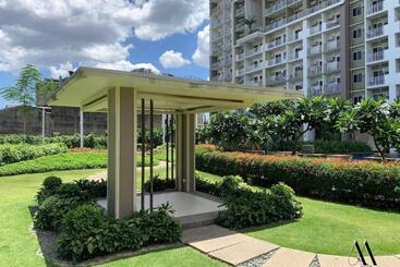 Aparthotel Maxine Staycation