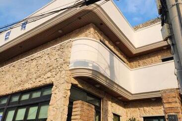 Pensione Bada Village Minbak