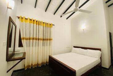 Pensione Villa Pearl Beach