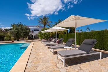 민박 Finca De La Pansa