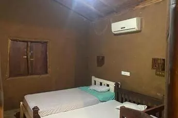 Aamiaismajoitus (B&B) Pokuna River Chalet