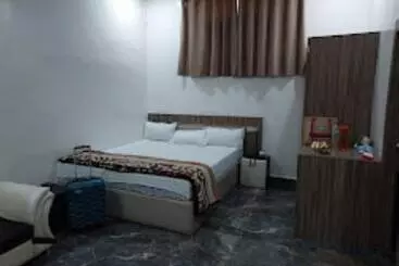 Hotel 100 Blu Madhya Pradesh