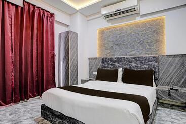 Oyo Hotel Star Galaxy