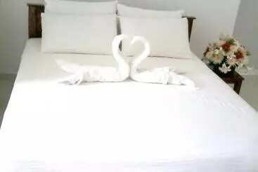 Vintop Hotel & Homestays Gampaha