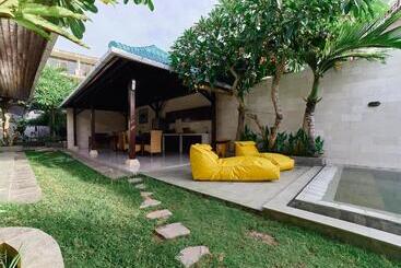 Pensionat Cantik Artvilla